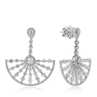 Серьги из золота с бриллантами